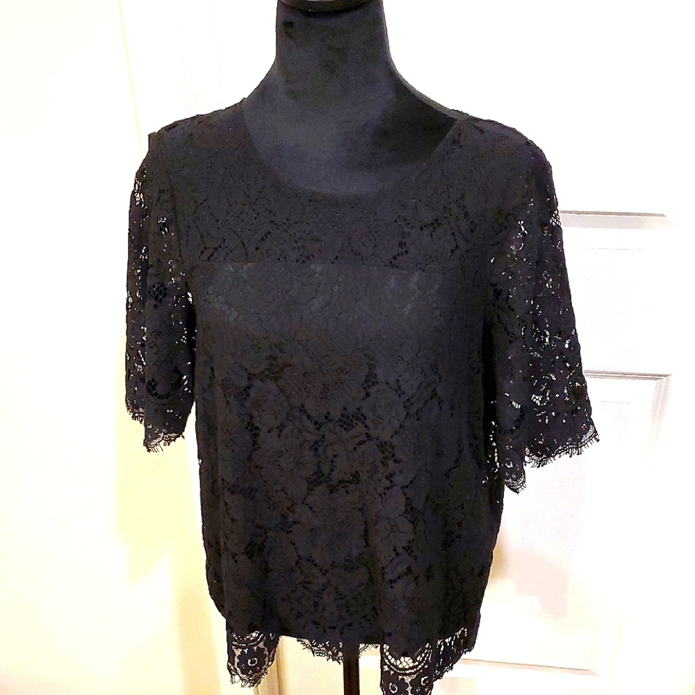 Black Lace Top Adrianna Papell M
